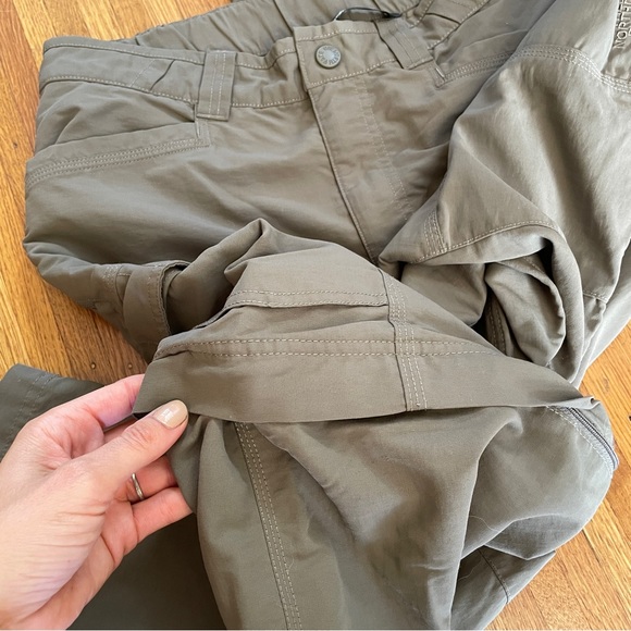 The North Face Convertible Zip-Off Pants - Picture 5 of 7